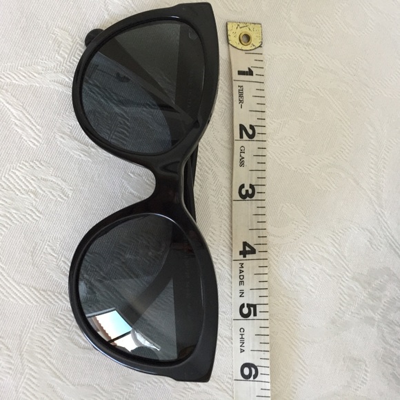 CHANEL Black Logo Cat Eye Sunglasses - Picture 8 of 10
